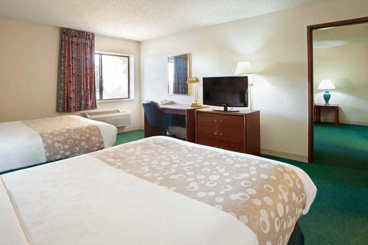 Norwood Inn & Suites Indianapolis East Post Drive المظهر الخارجي الصورة