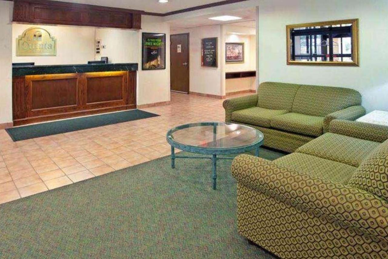 Norwood Inn & Suites Indianapolis East Post Drive المظهر الخارجي الصورة