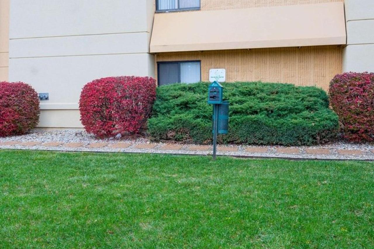 Norwood Inn & Suites Indianapolis East Post Drive المظهر الخارجي الصورة